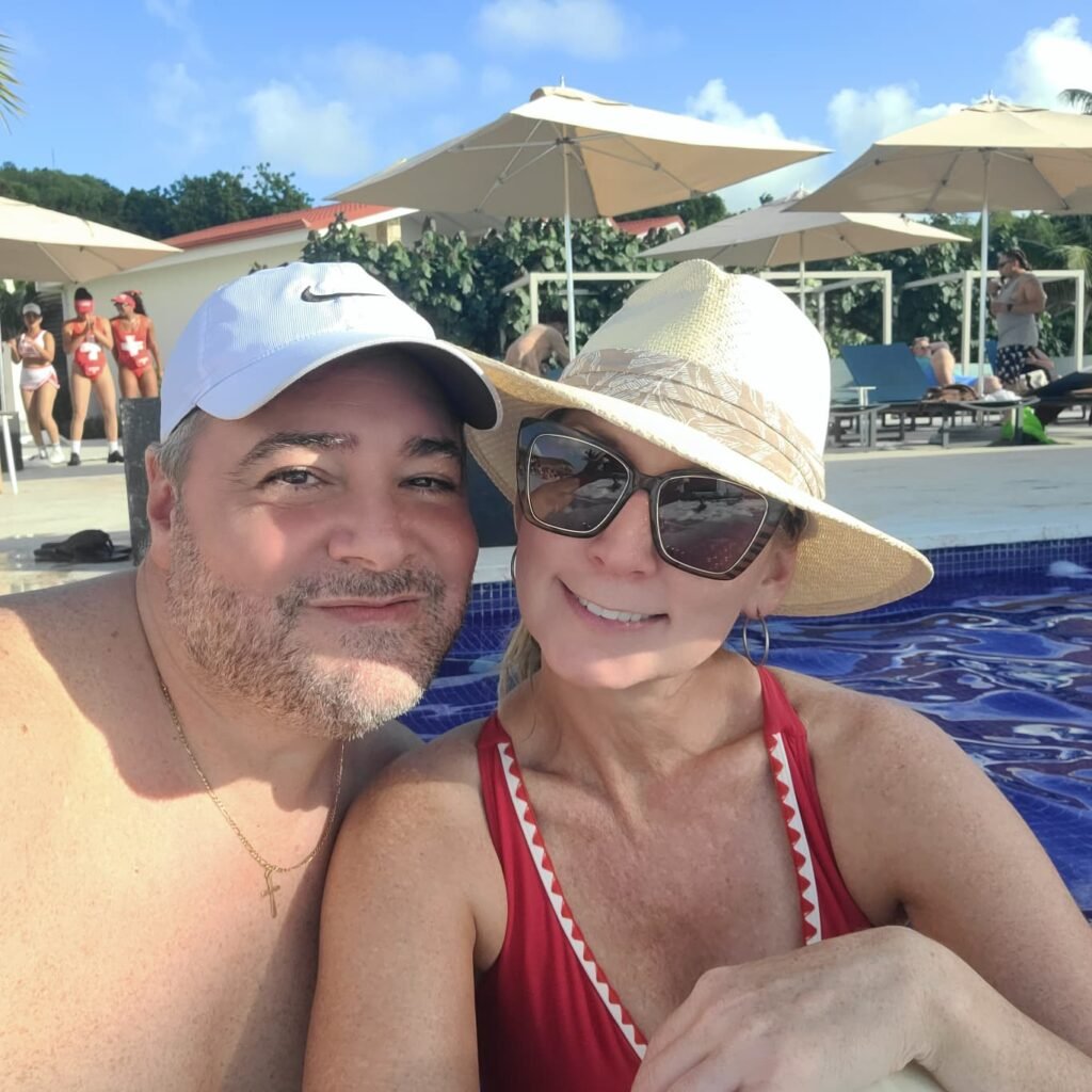 Sun, Rum & Royalton: Our All-Inclusive Beach Reset (and the Resort That Kept Running Out of Things) royaltonchicpoolfun