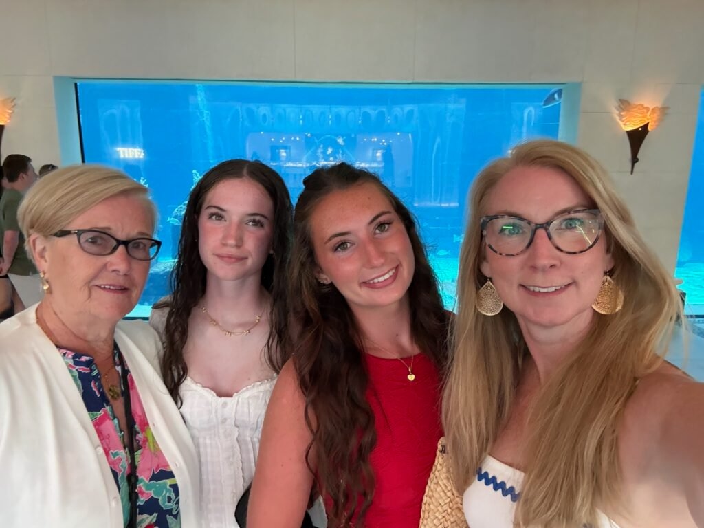 Three Generations, Four Nights at Atlantis and One Hungry Pig. img 1901